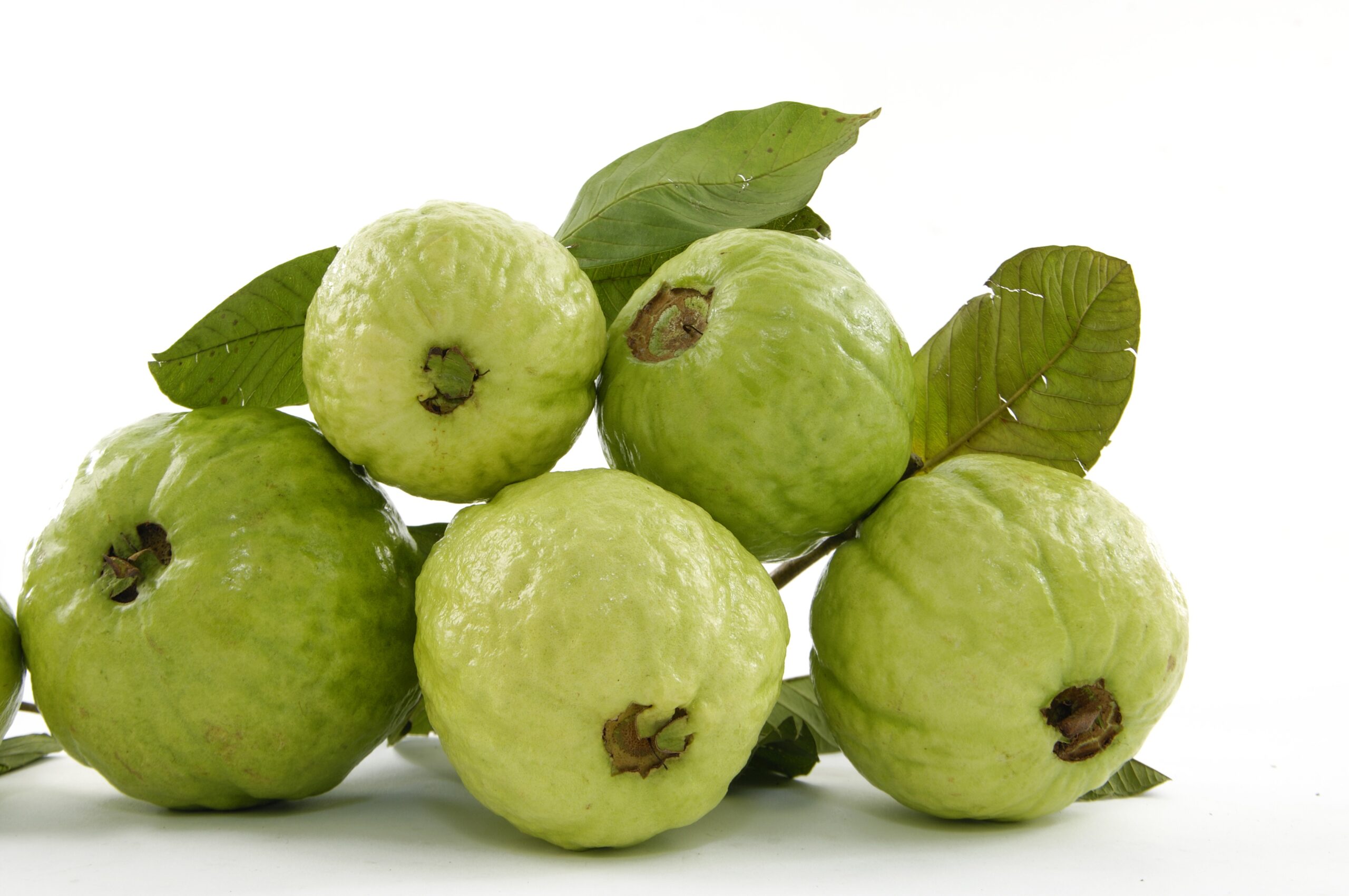 Guava Benefits for health: Why eat Guava, Nutrition and Side Effects